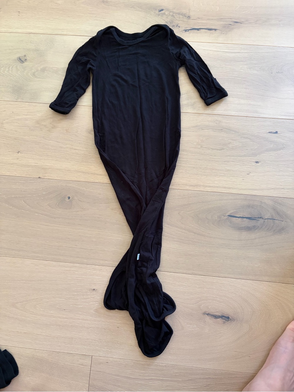 Little sleepies knotted newborn gown